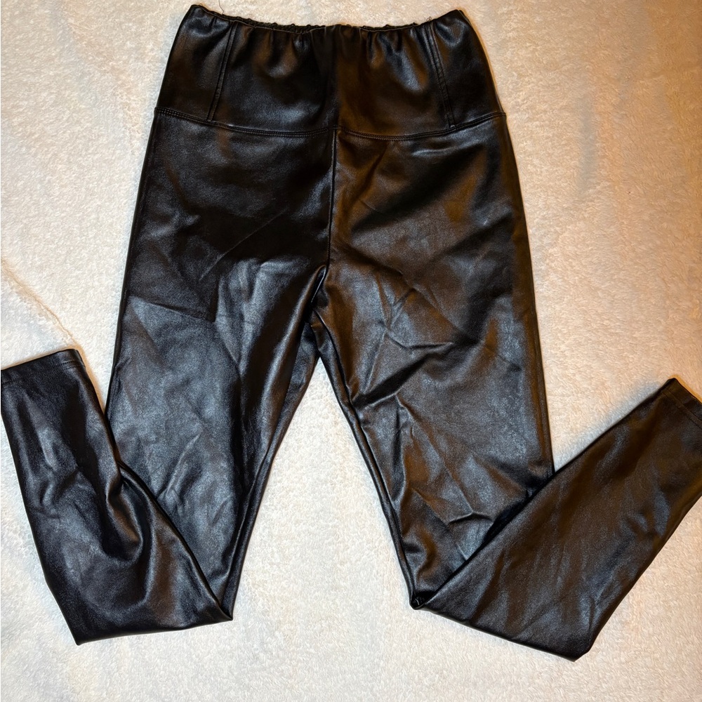 Love, Fire Shiny Black Leggings